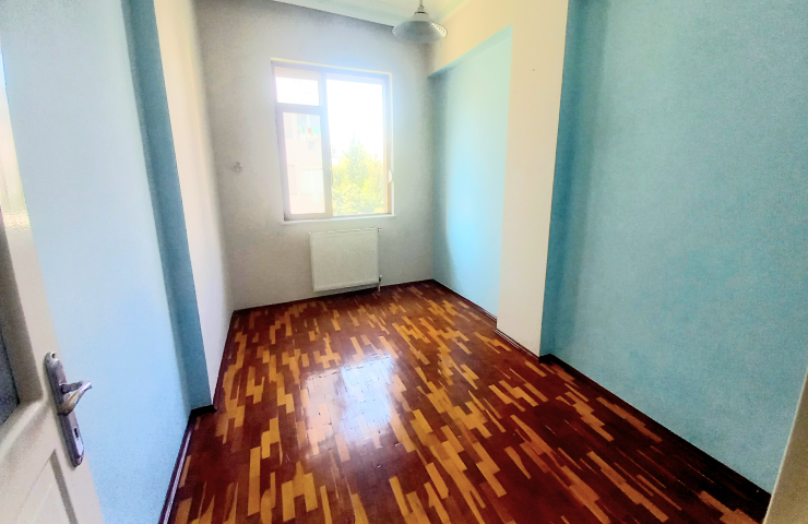 YEŞİLBAHÇE ARAKAT 3+1 DOĞALGAZLI SATILIK DAİRE