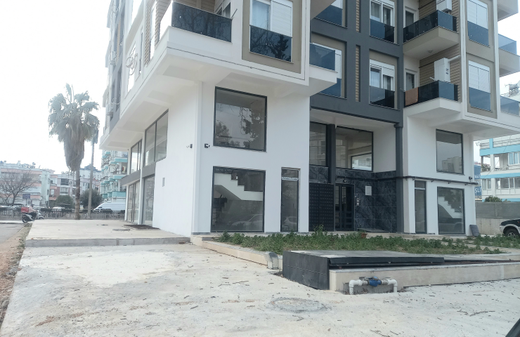 MUHTEŞEM KONUMDA YENİGÜN MAHALLESİ SATILIK 2 ADET DÜKKAN