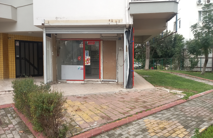 PORTAKAL ÇİÇEĞİ BULVARI ÜZERİNDE SATILIK DÜKKAN