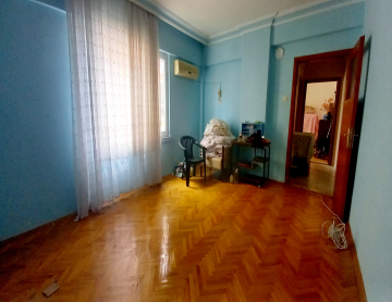 YEŞİLBAHÇE MAHALLESİNDE ALSATA UYGUN SATILIK ARAKAT 3+1 DAİRE