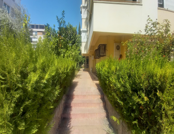YEŞİLBAHÇE ARAKAT 3+1 DOĞALGAZLI SATILIK DAİRE