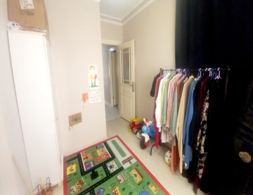 FABRİKALAR MAHALLESİ AYRI MUTFAKLI 2+1 MOBİLYALI SATILIK