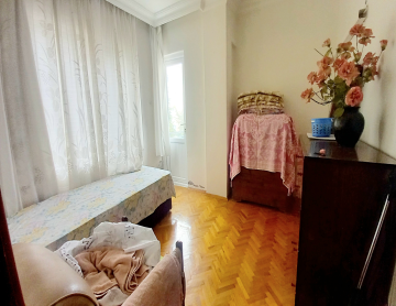 YEŞİLBAHÇE MAHALLESİNDE ALSATA UYGUN SATILIK ARAKAT 3+1 DAİRE